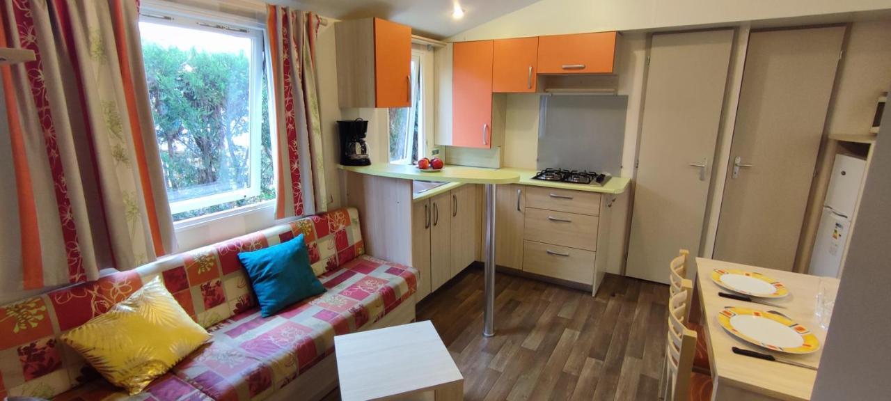 Mobil Home 6 Places ラ・ロック・ダンテロン エクステリア 写真